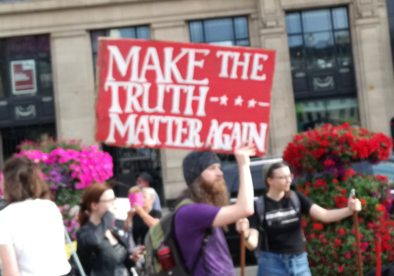Illustration for article titled Scottish anti-Trump photo dump (long and comprehensive!)